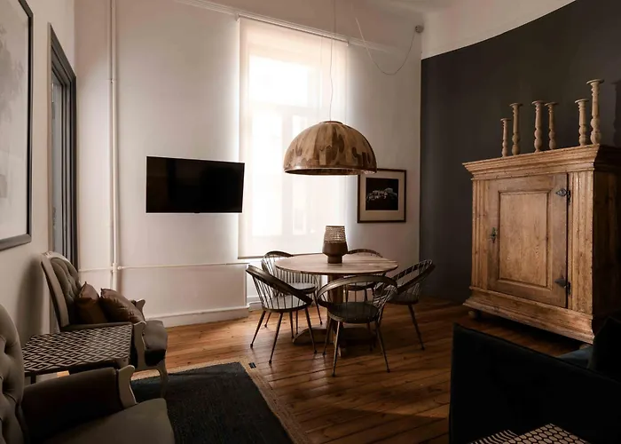 Art Pantheon - Suites & Apartments