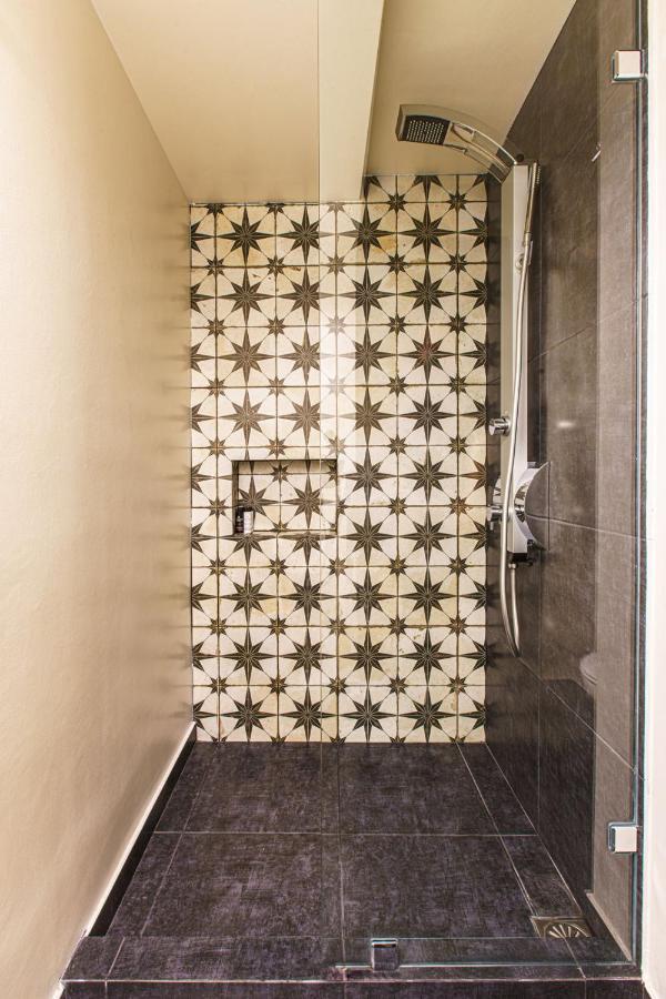 Art Pantheon - & Appartement Athene